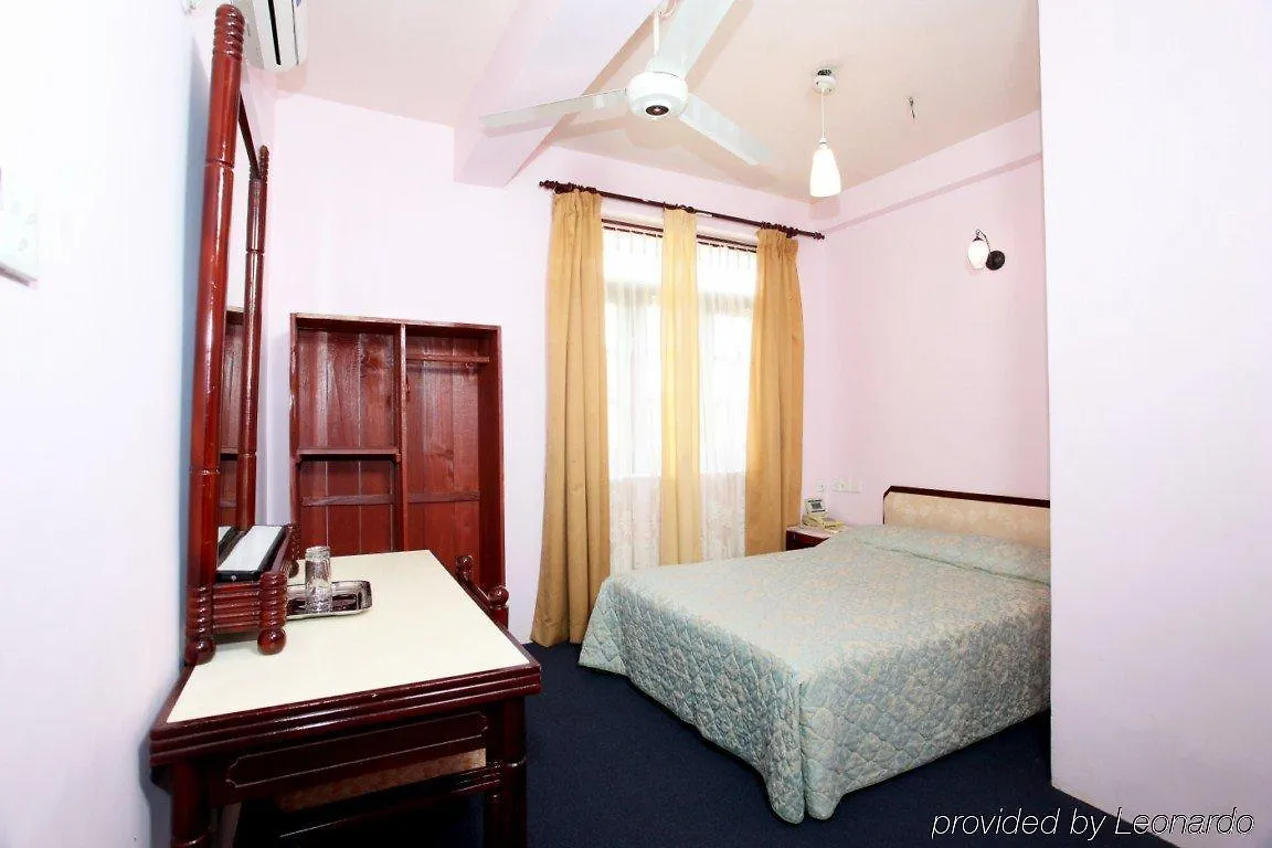 Royal Castle Hotel Νεγκόμπο Σρι Λάνκα